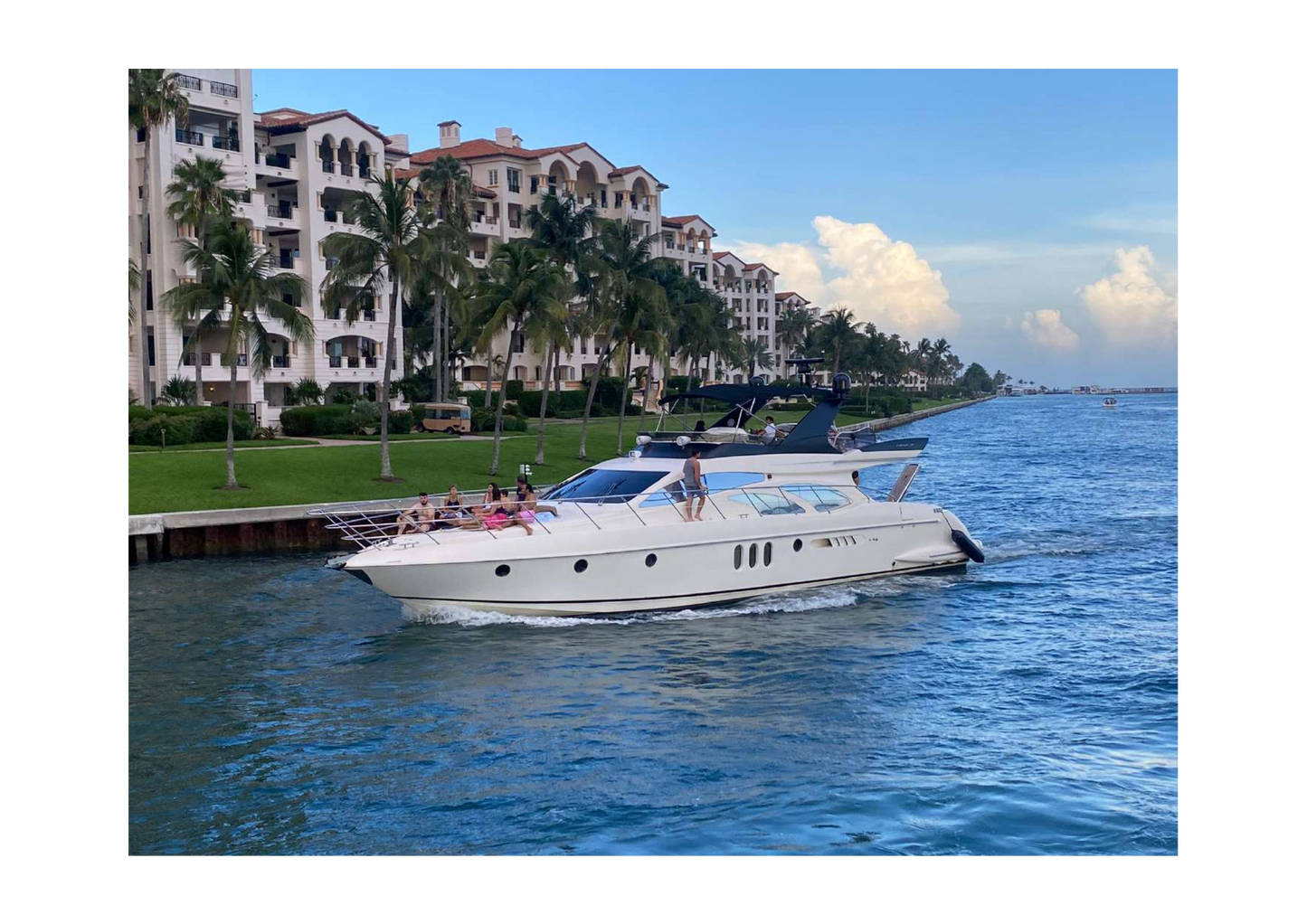 62' Azimut - Yacht