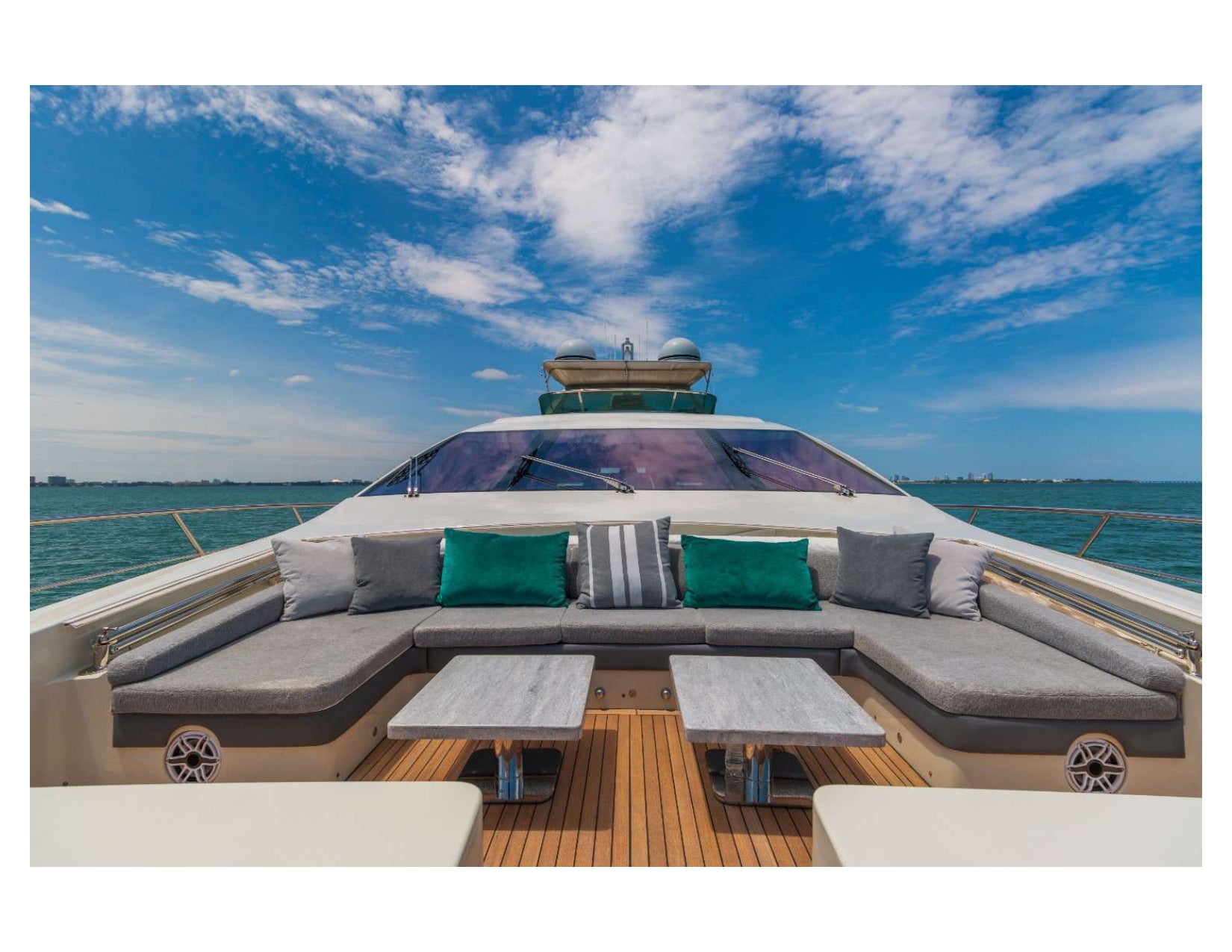 103’ Azimut