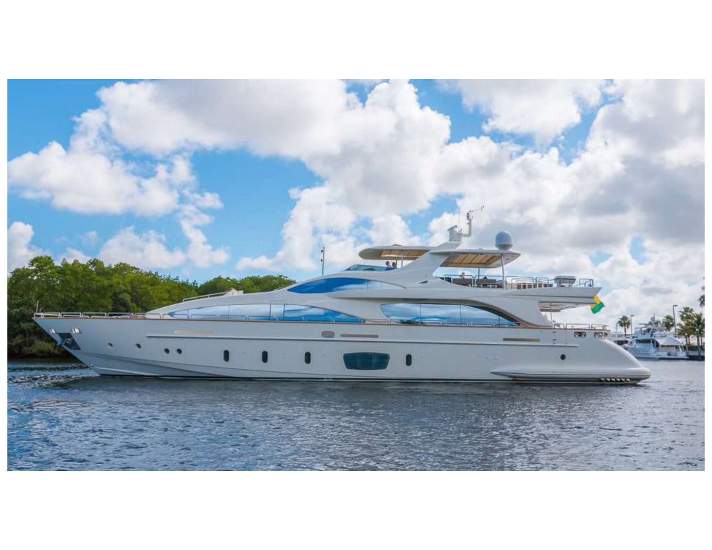 105’ Azimut