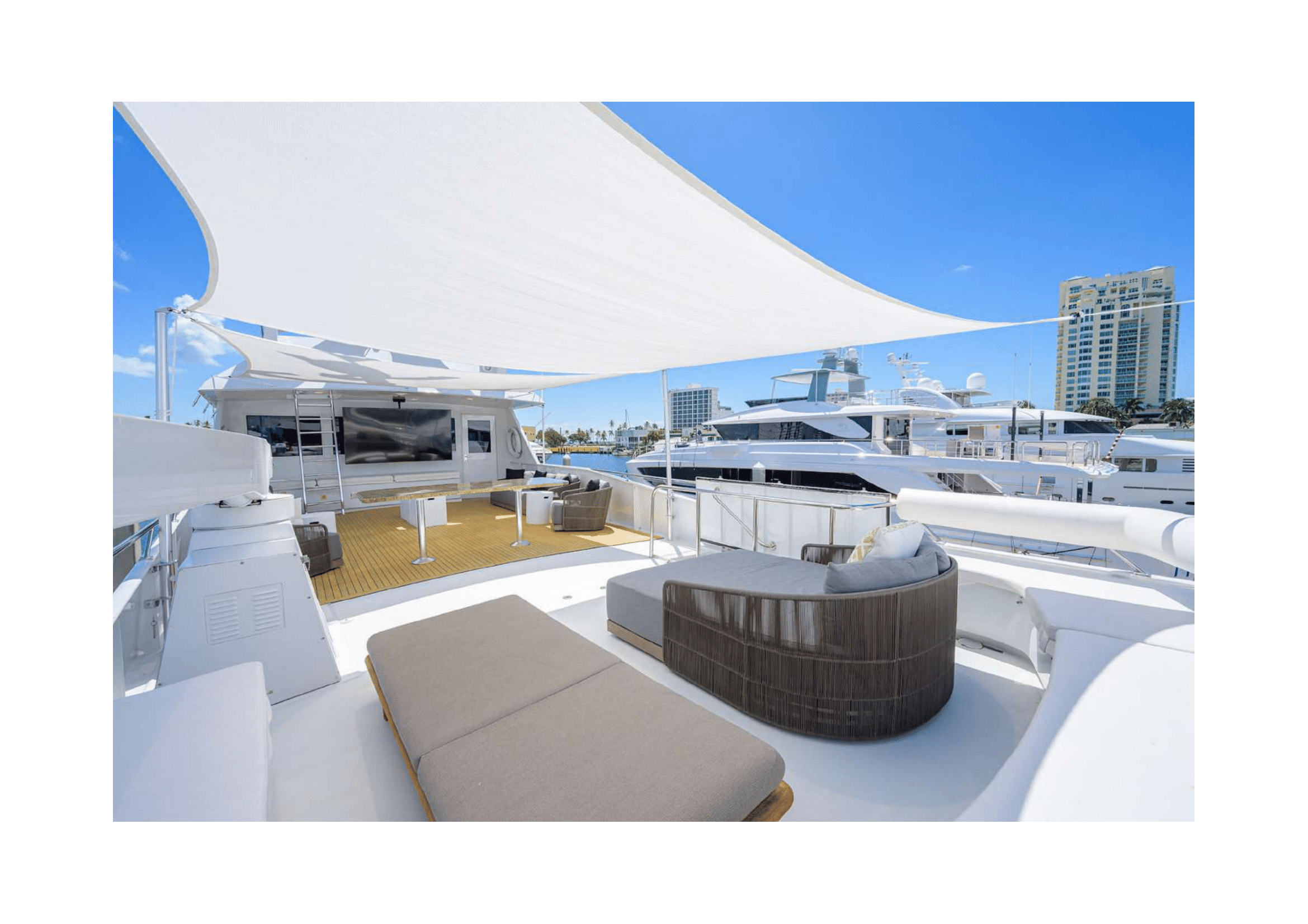 124' Broward - Yachts