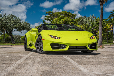 Green Huracan Spyder