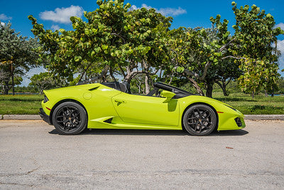 Green Huracan Spyder