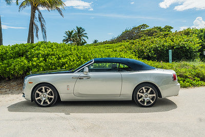 Silver Rolls Royce Dawn