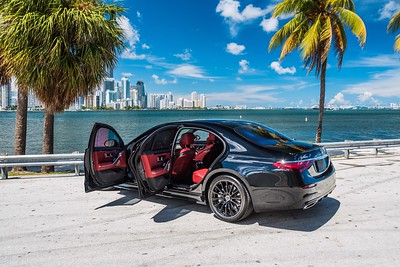 Black on Red Mercedes S580