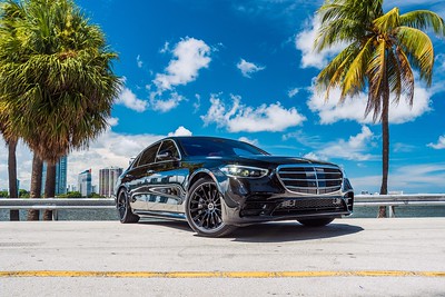 Black on Red Mercedes S580