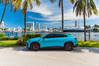 Miami Blue Lamborghini Urus