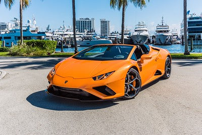 Orange Huracan Spyder Evo