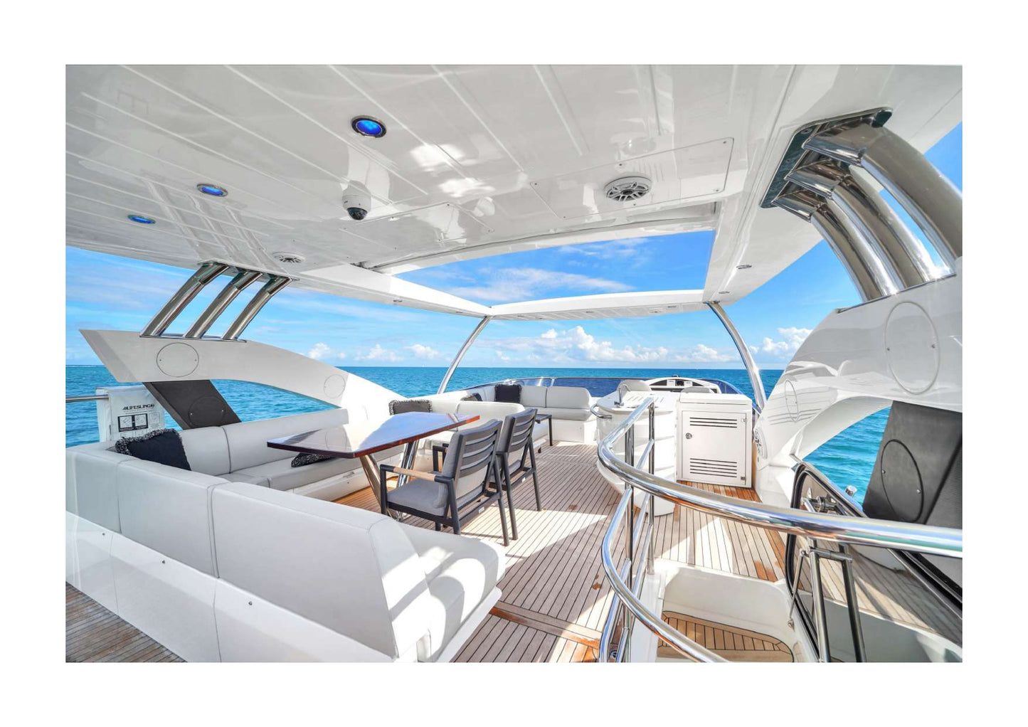 75’ Sunseeker Fly