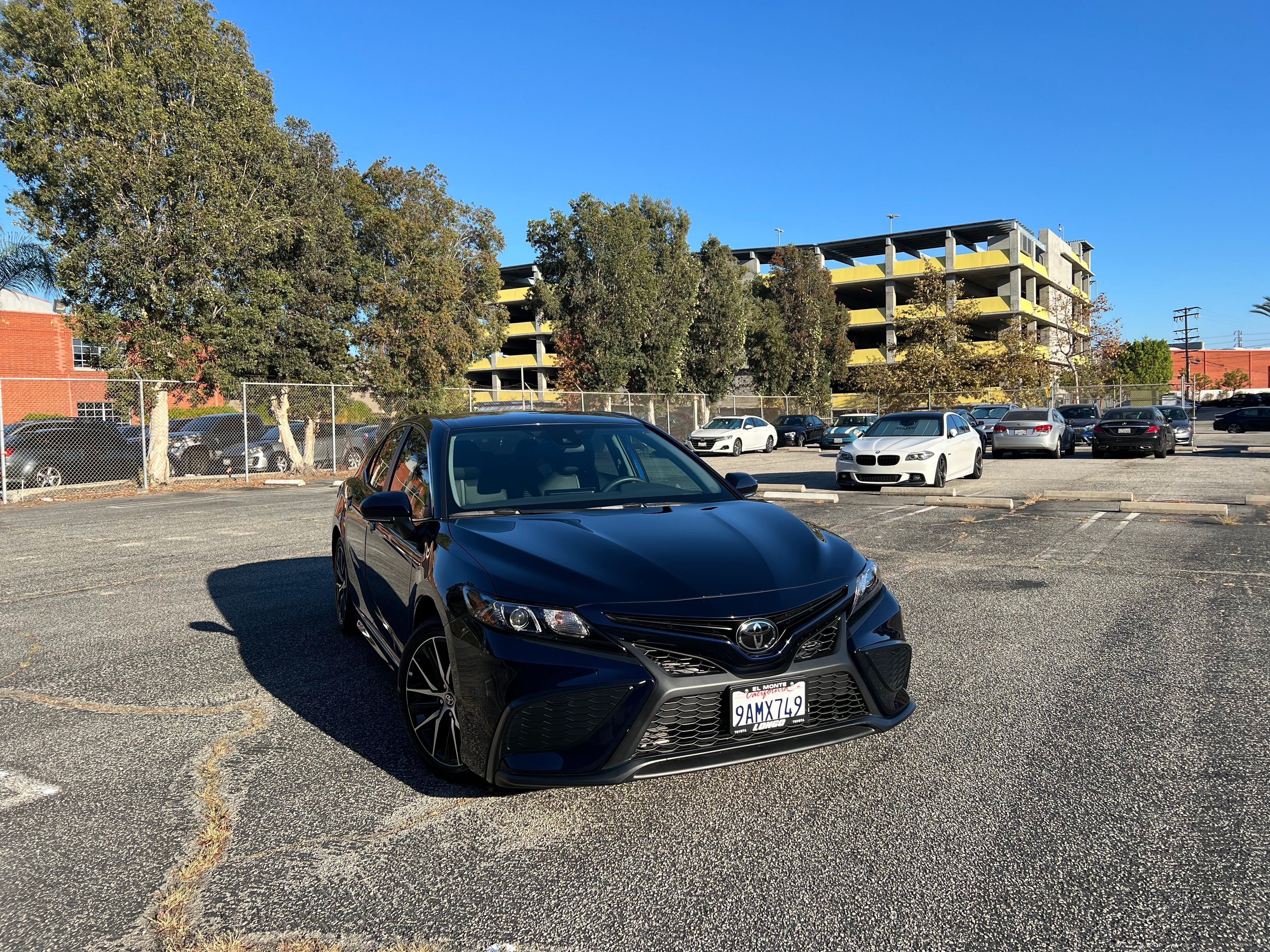 Toyota Camry SE