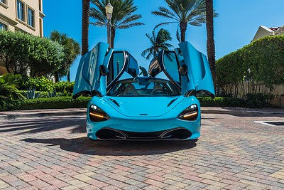 Miami Blue McLaren 720S