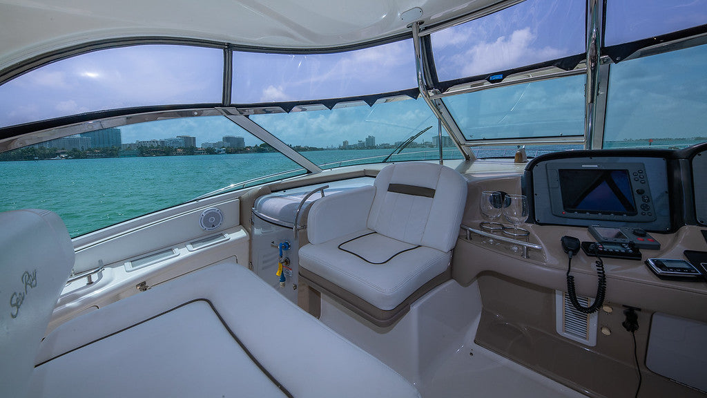 Sea Ray Sundancer 55