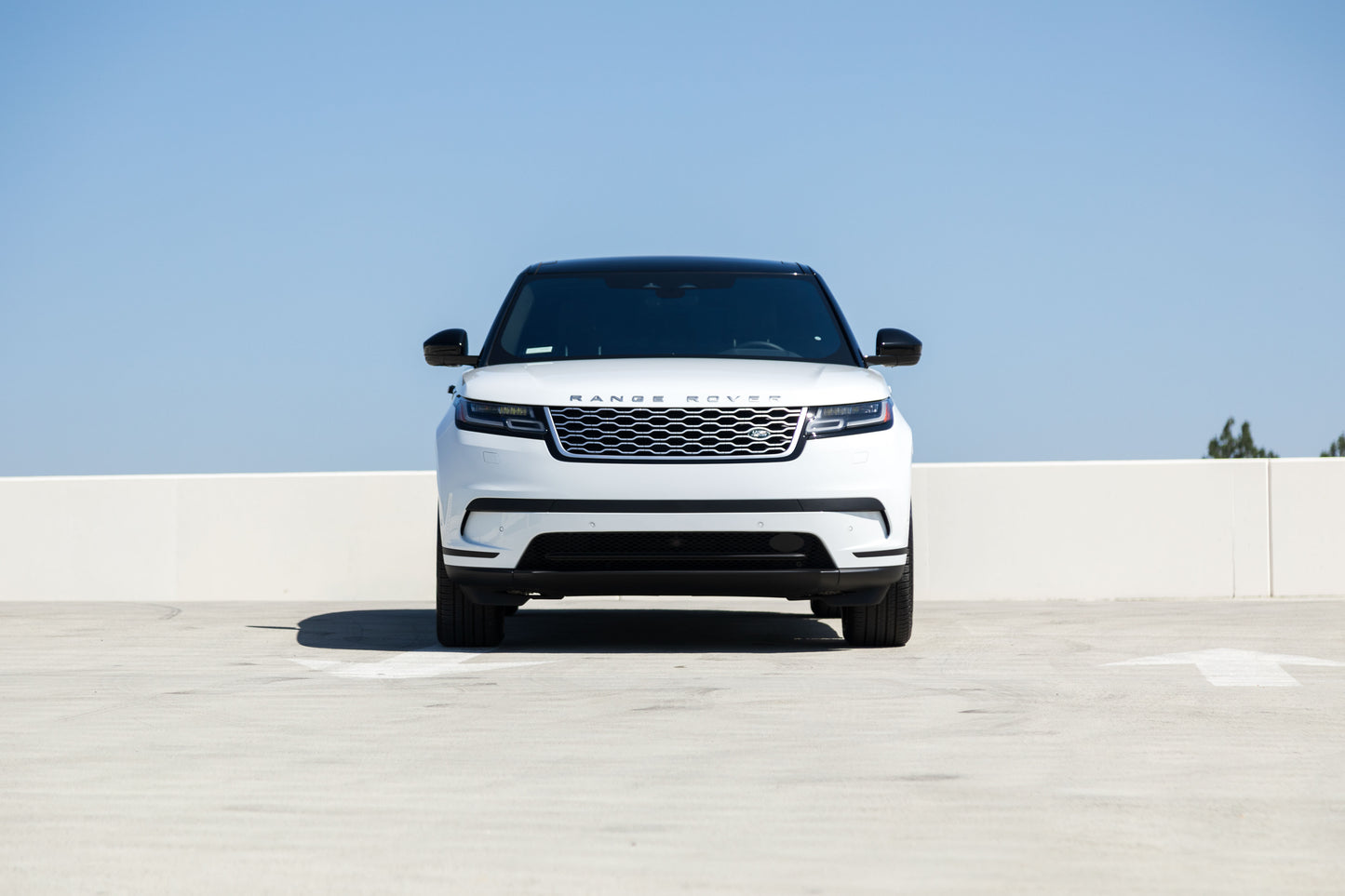 Range Rover White Velar