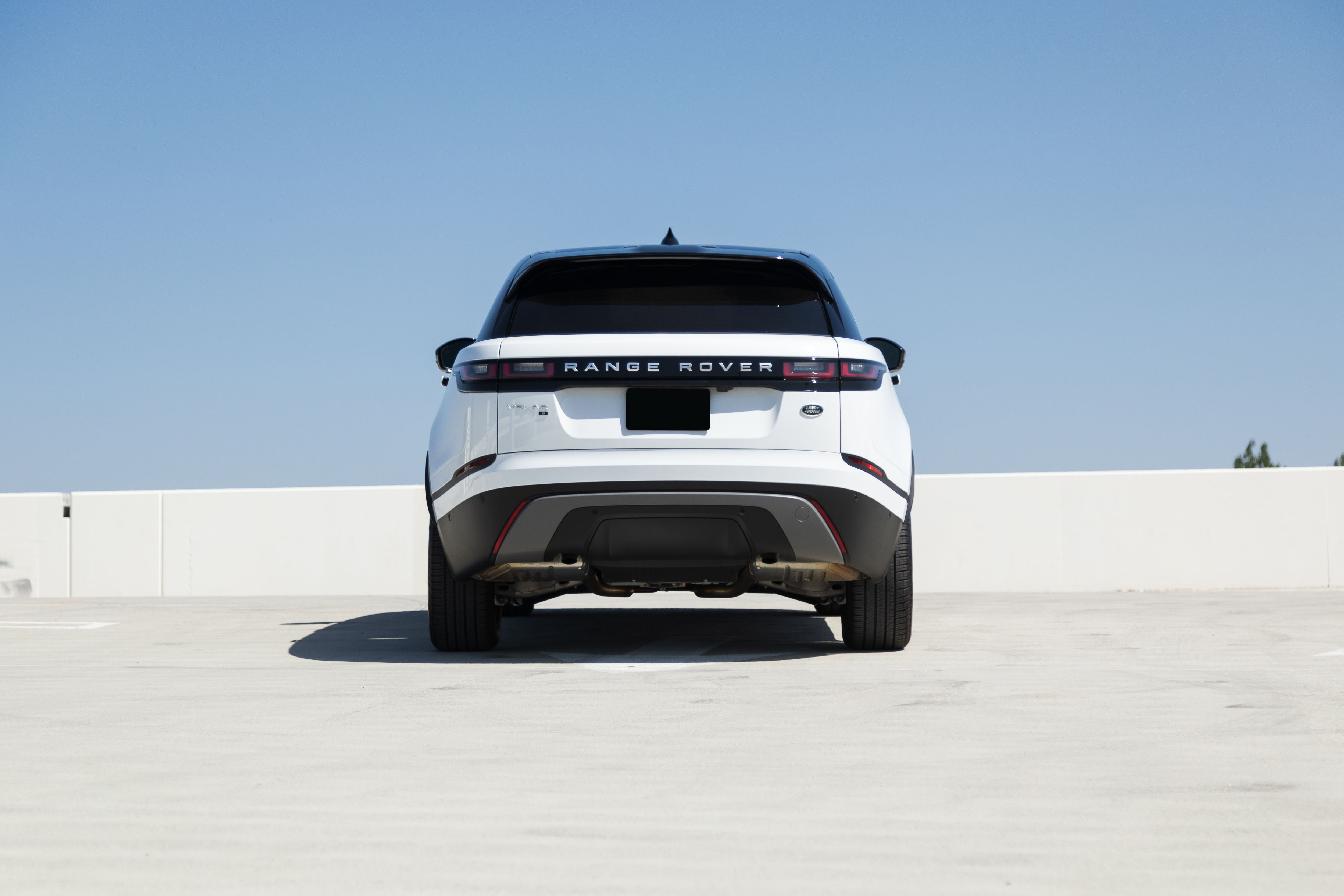 Range Rover White Velar