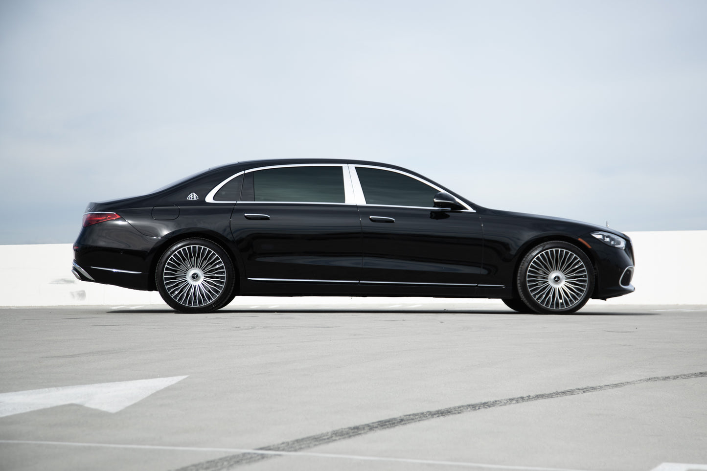 Mercedes Black Maybach