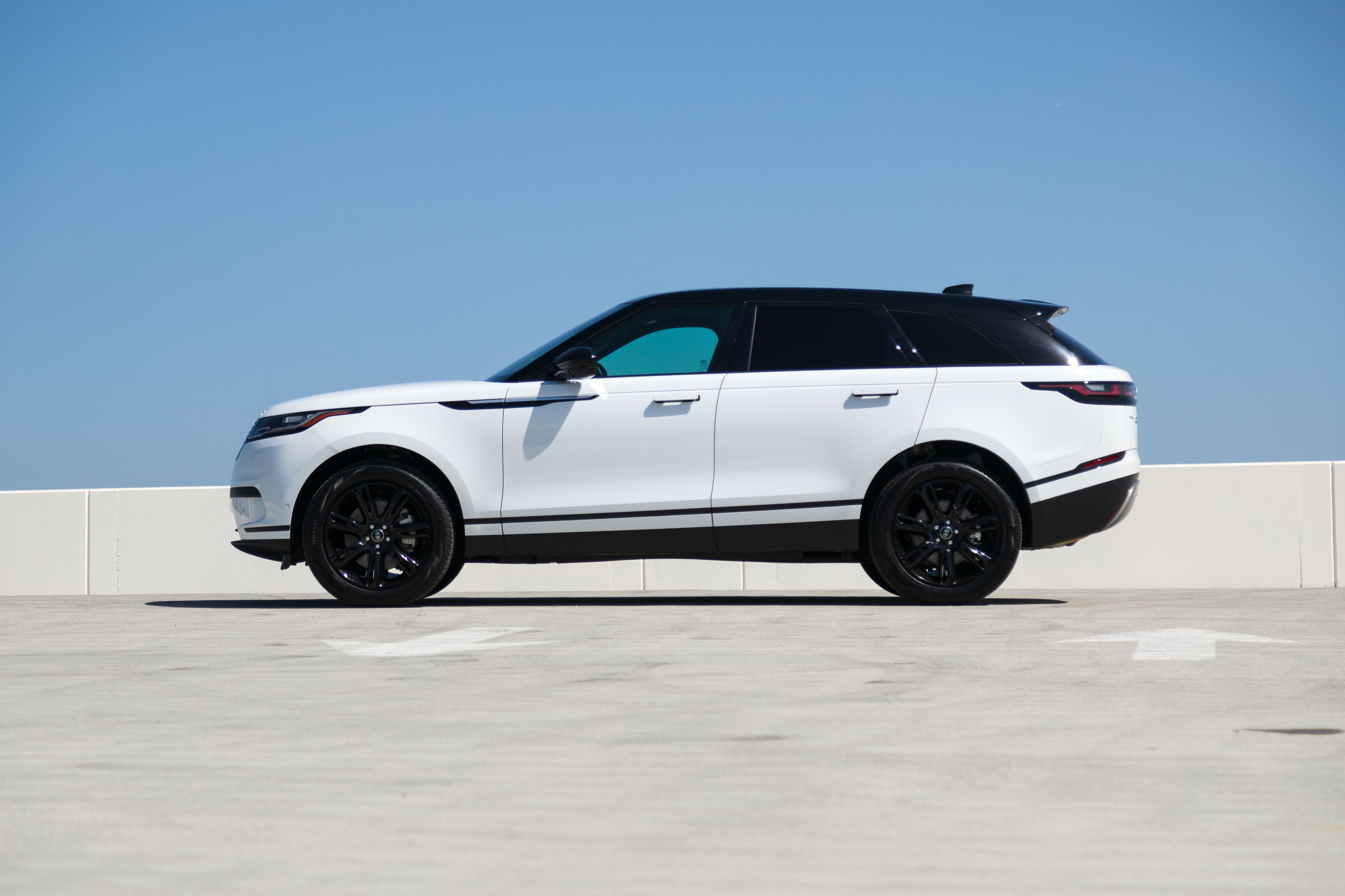 Range Rover White Velar