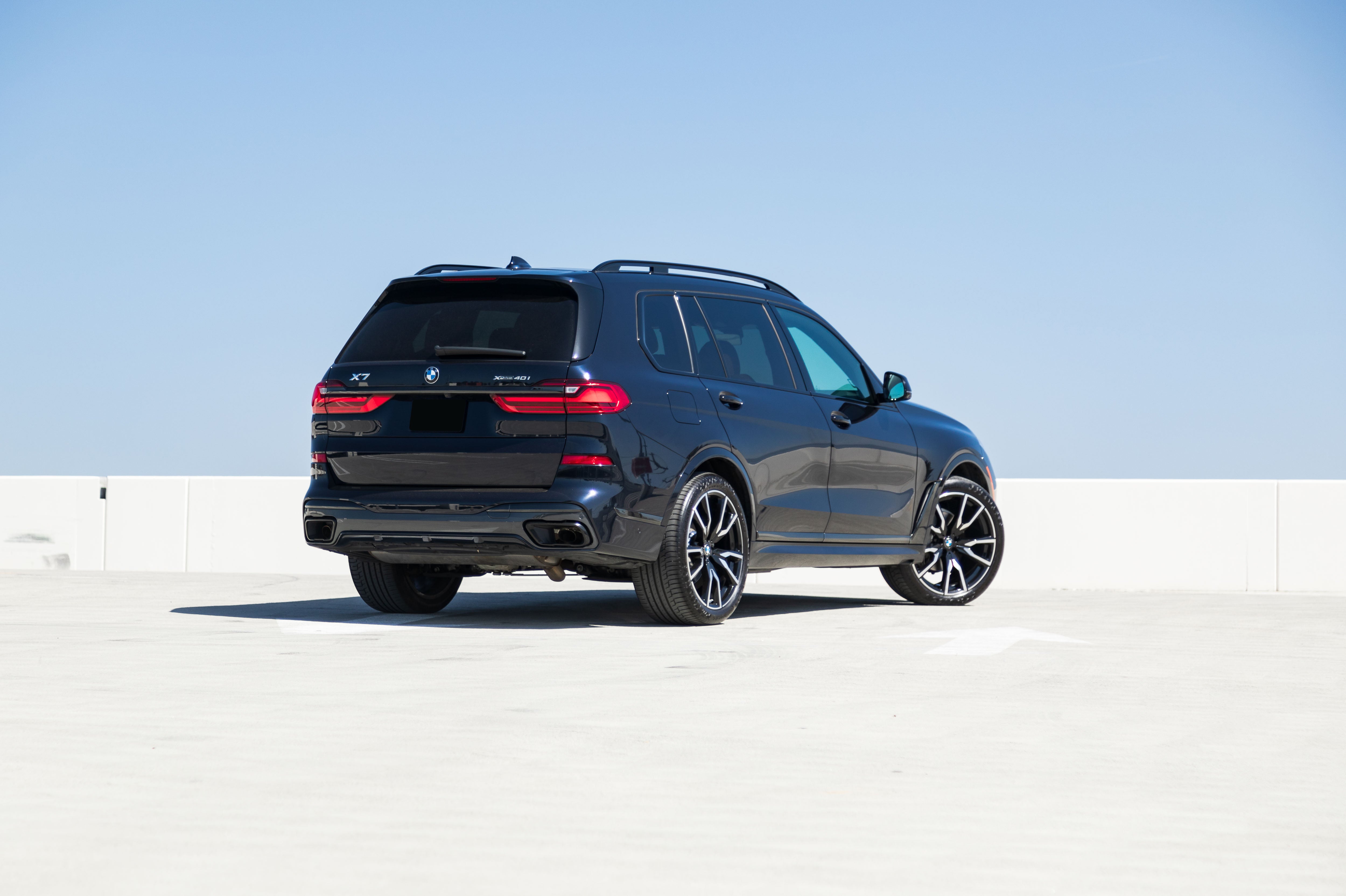 BMW Blue X7