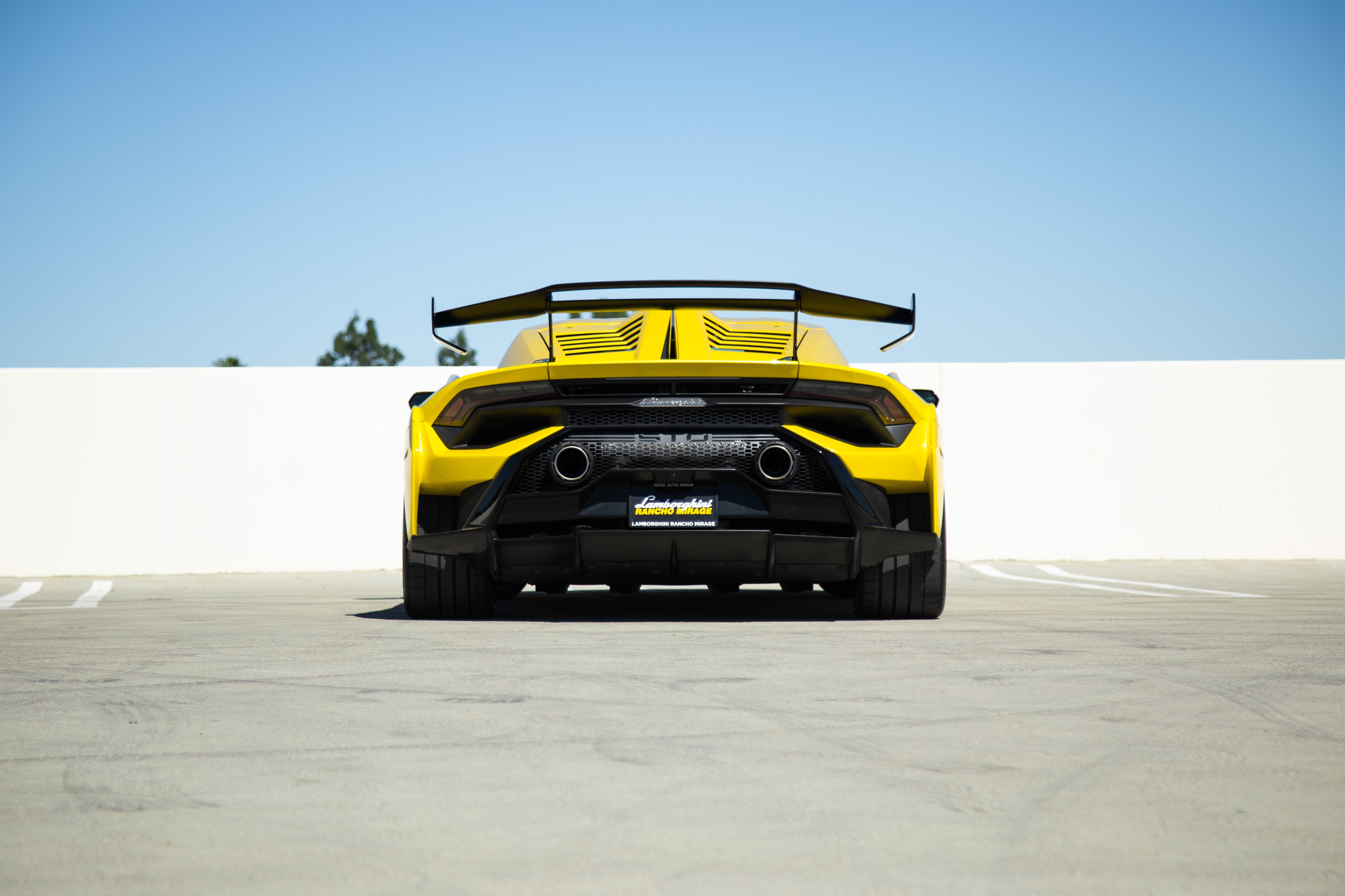 Lamborghini Yellow STO