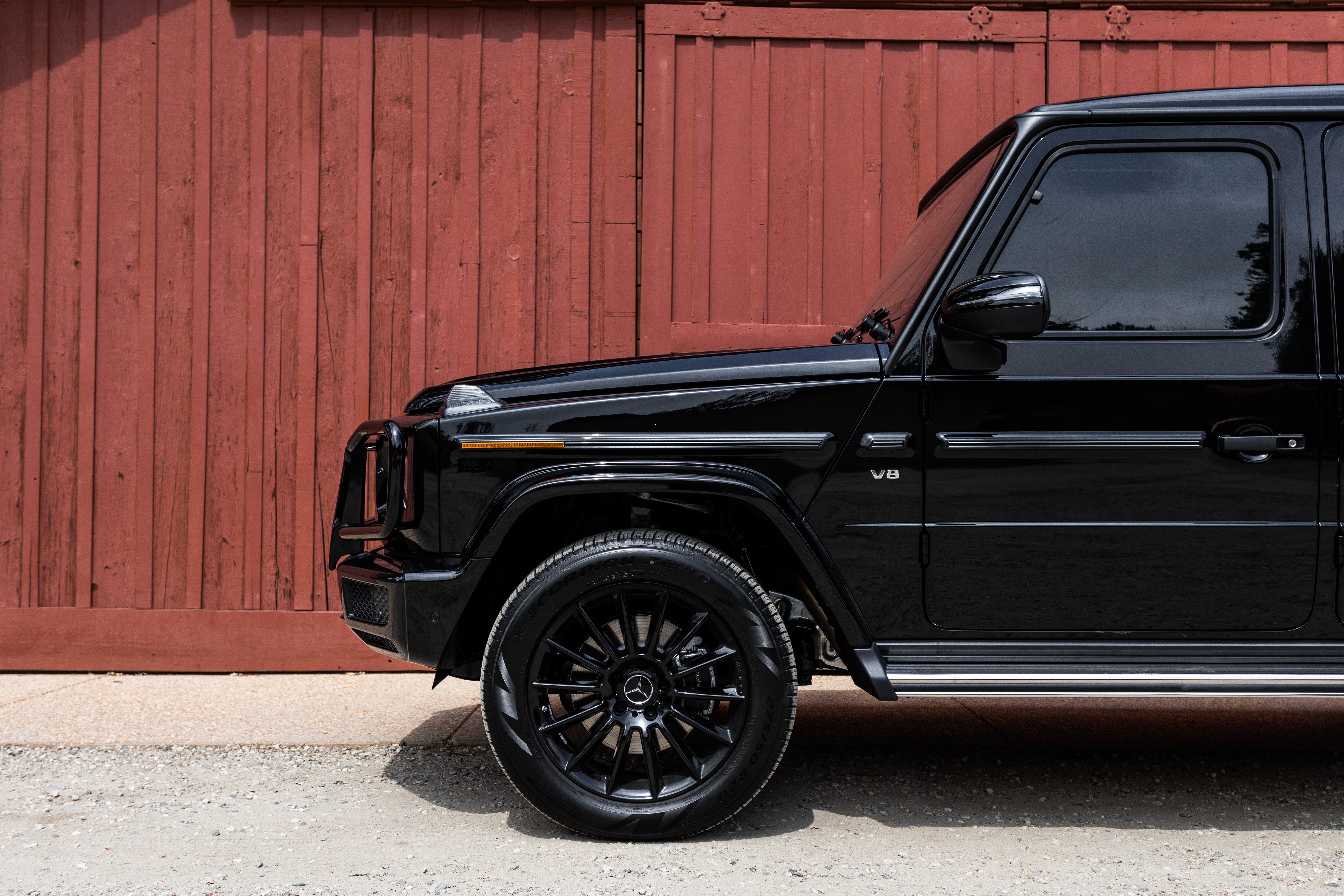 Mercedes-Benz  Black G Wagon