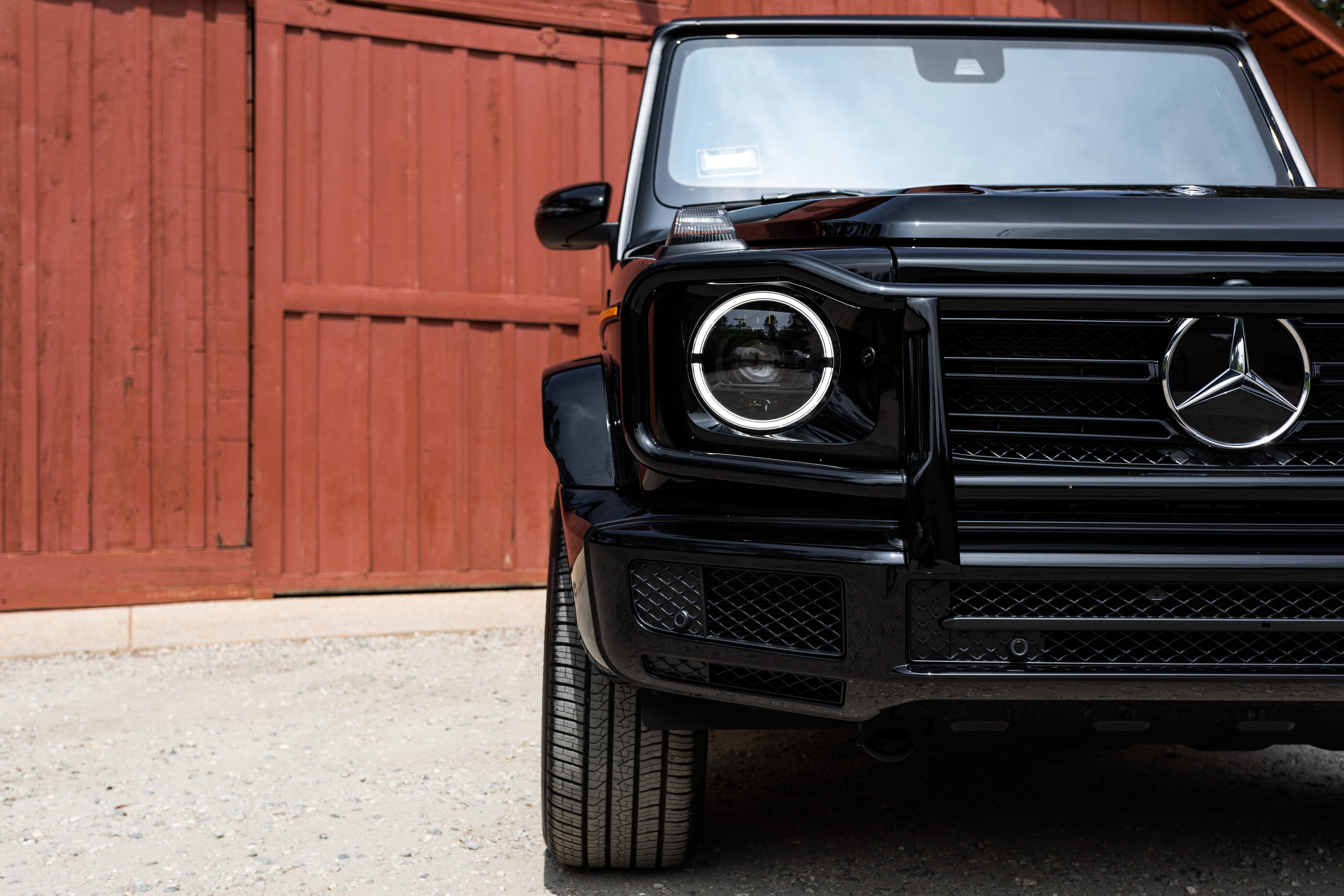 Mercedes-Benz  Black G Wagon