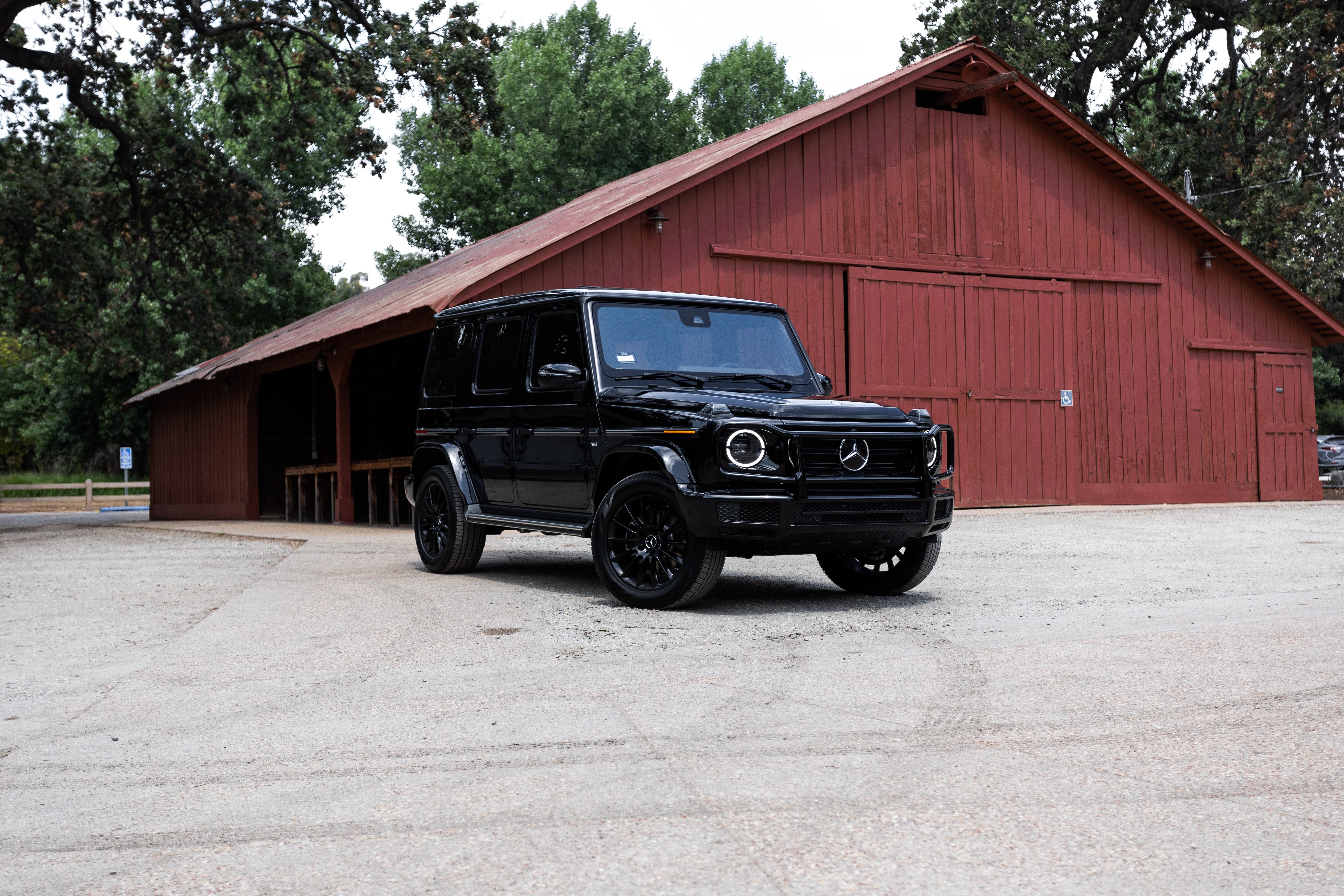 Mercedes-Benz  Black G Wagon