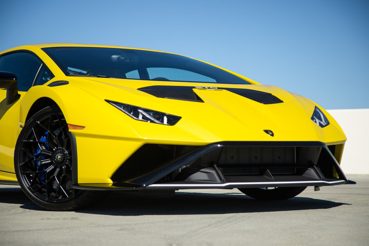 Lamborghini Yellow STO