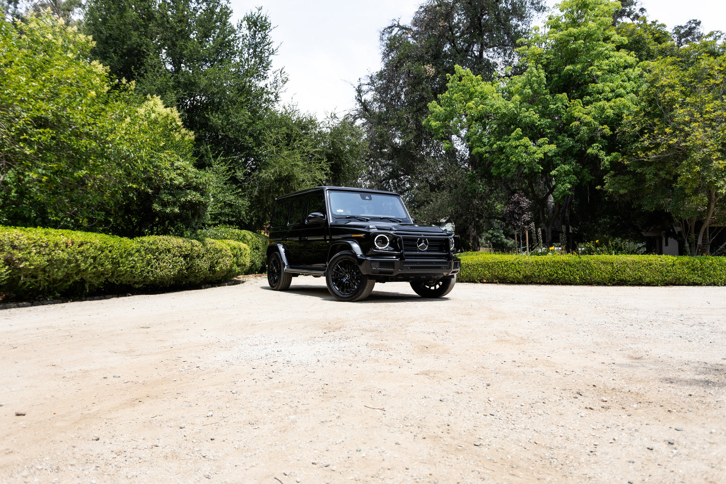 Mercedes-Benz  Black G Wagon