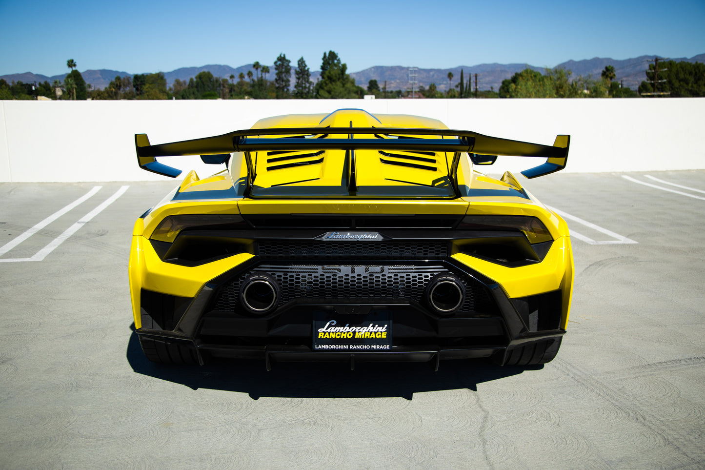 Lamborghini Yellow STO