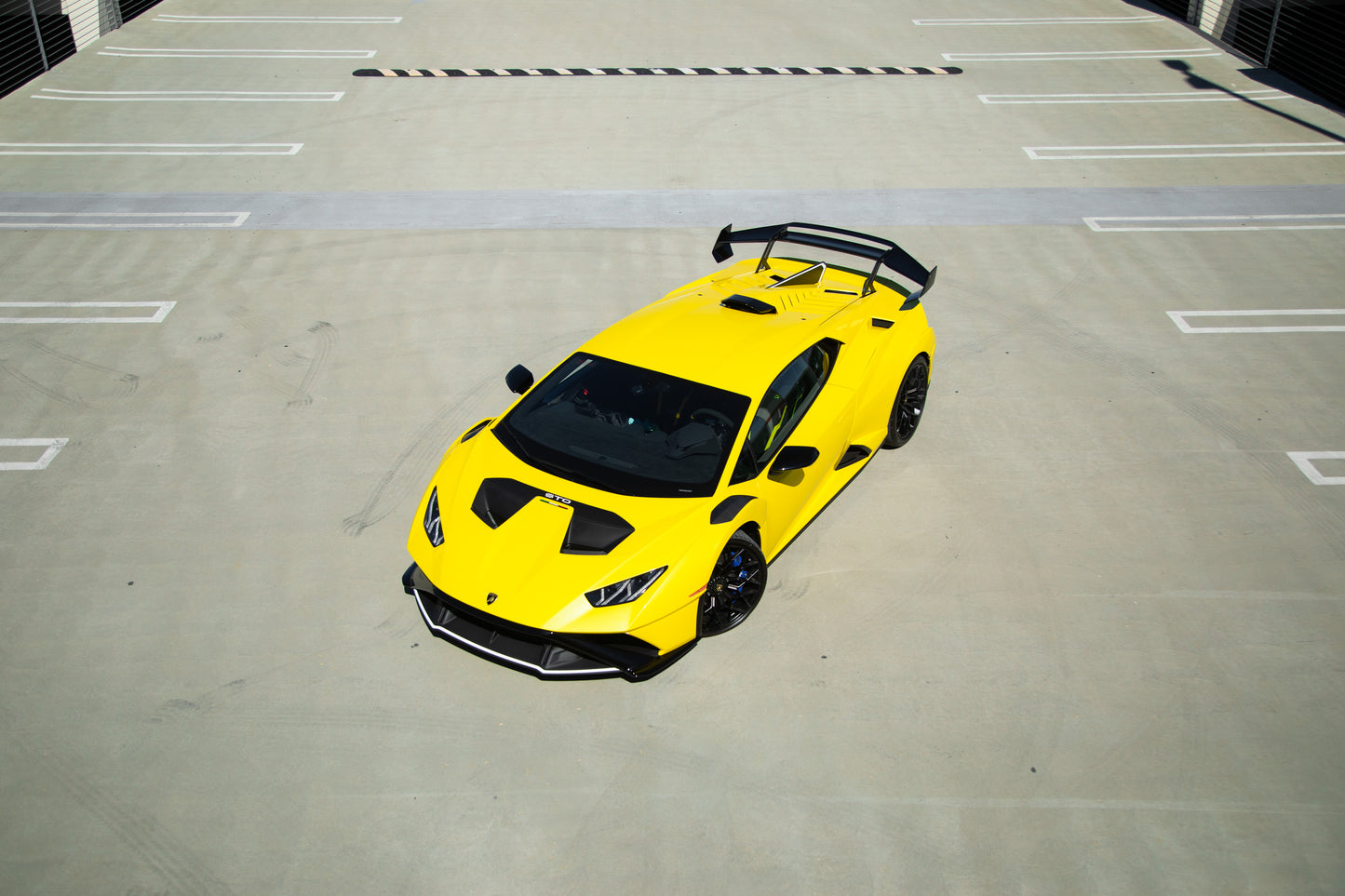 Lamborghini Yellow STO