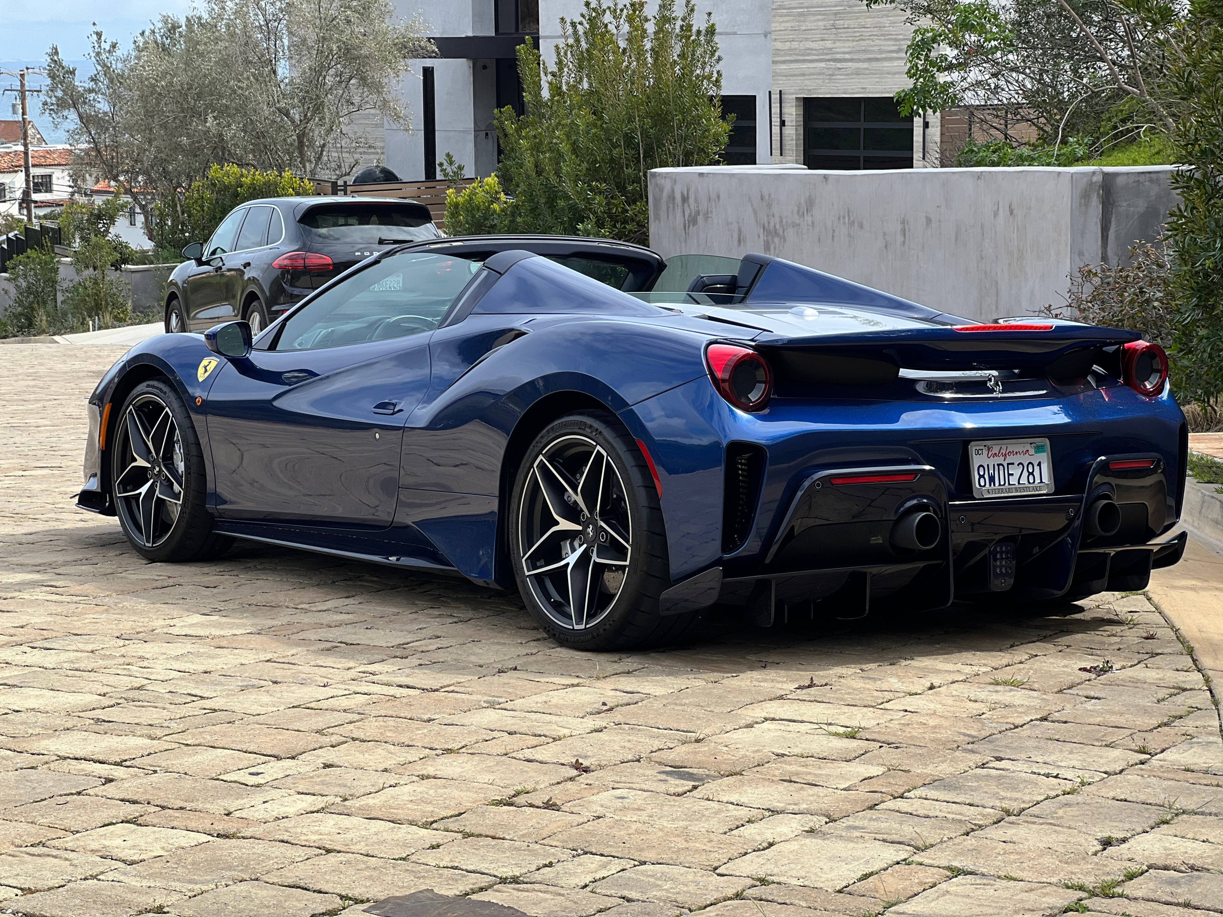 Ferrari 488 Pista