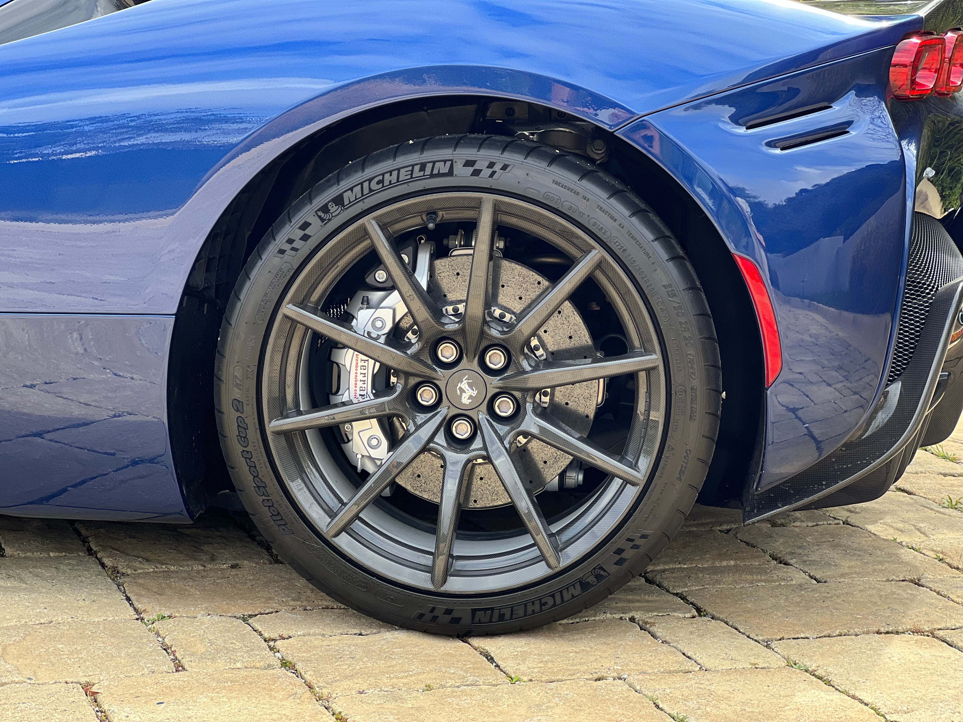 Ferrari SF90 Stradale